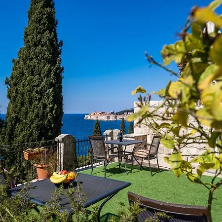 St. Jacob Old Town & Sea View *