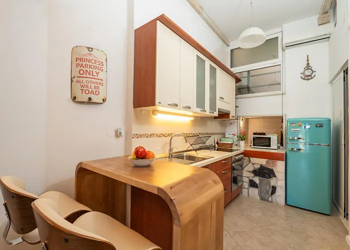 St. Jacob Old Town & Sea View *